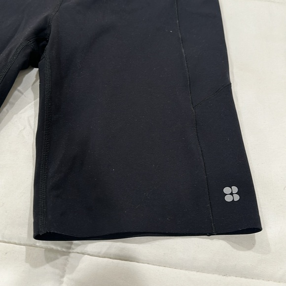 Sweaty Betty power shorts M - Picture 2 of 4